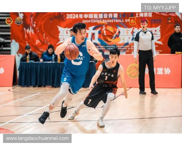 上海篮球队在锦标赛中的灵活性展现与战术调整分析